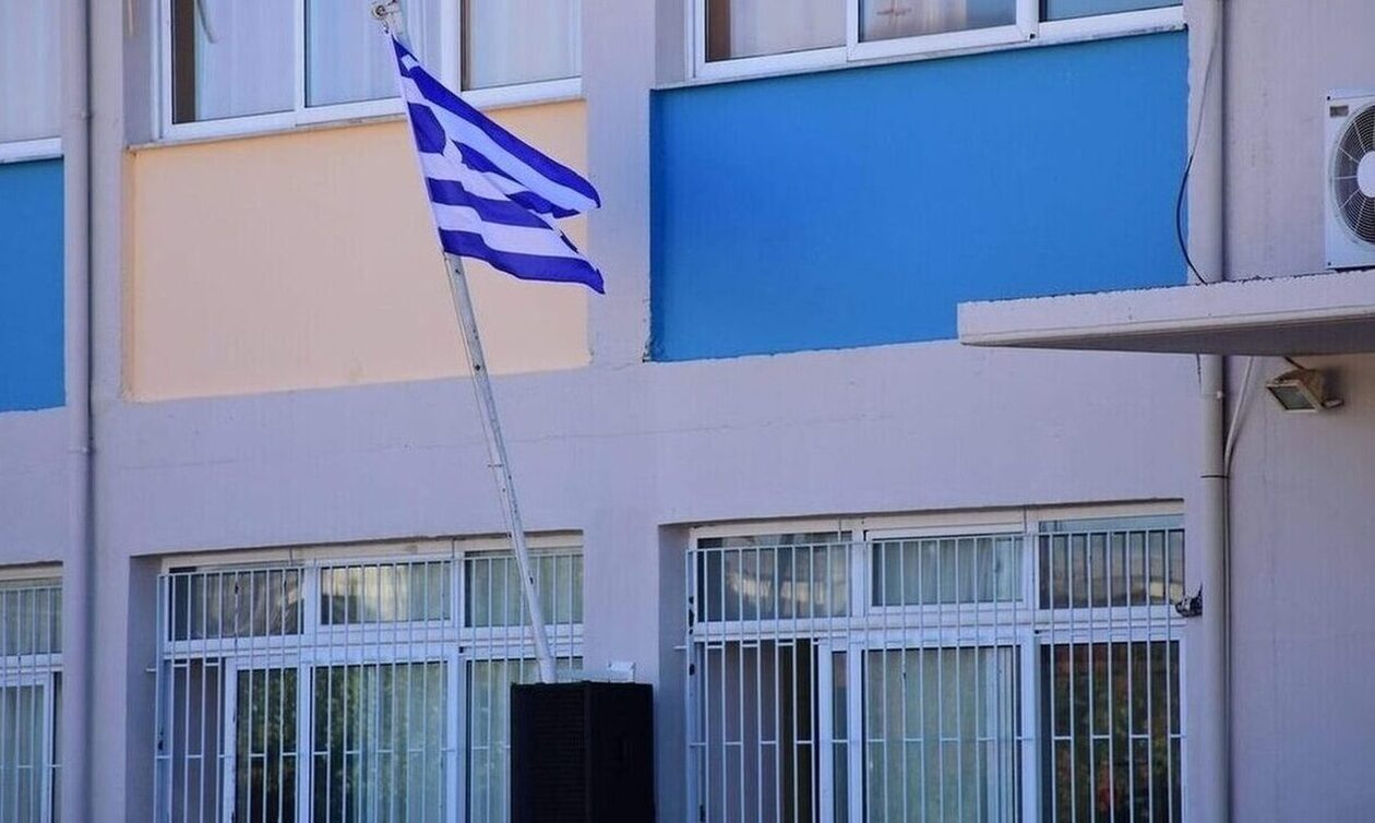 Θεσσαλονίκη: Άγνωστοι βανδάλισαν σχολείο στην Πολιχνη