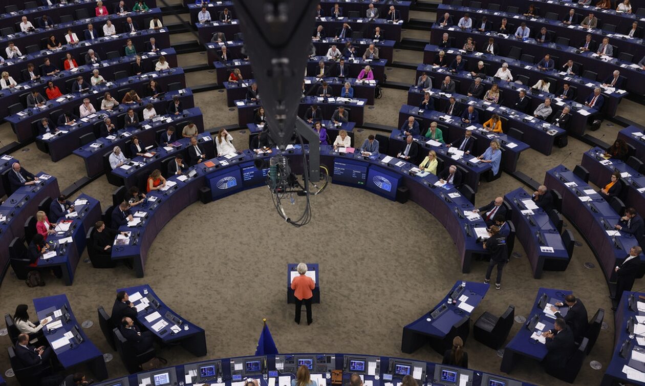 Αυξάνονται οι έδρες του Ευρωκοινοβουλίου: 15 επιπλέον θα μοιραστούν μεταξύ των μελών της ΕΕ