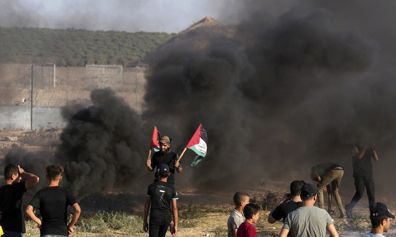 Το Ισραήλ εξαπέλυσε αεροπορικό πλήγμα στη Γάζα μετά από ταραχές στα σύνορα