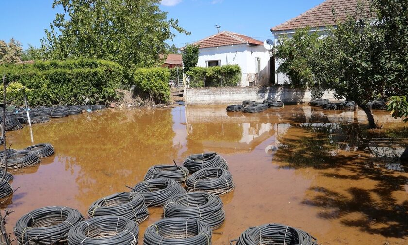 Από 300 έως 500 ευρώ το επίδομα στέγασης για τους πλημμυροπαθείς