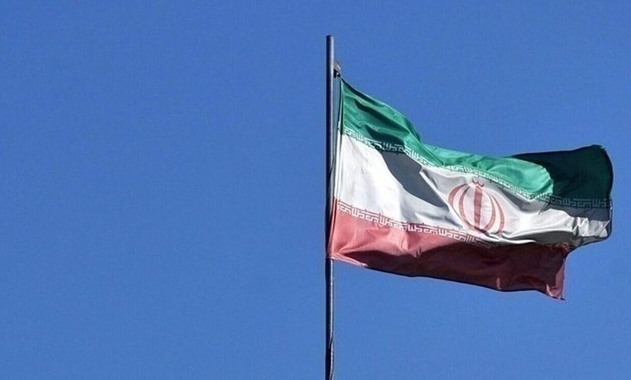 Ιράν: Κρατούμενες έβαλαν φωτιά σε πτέρυγα φυλακής κοντά στην Τεχεράνη