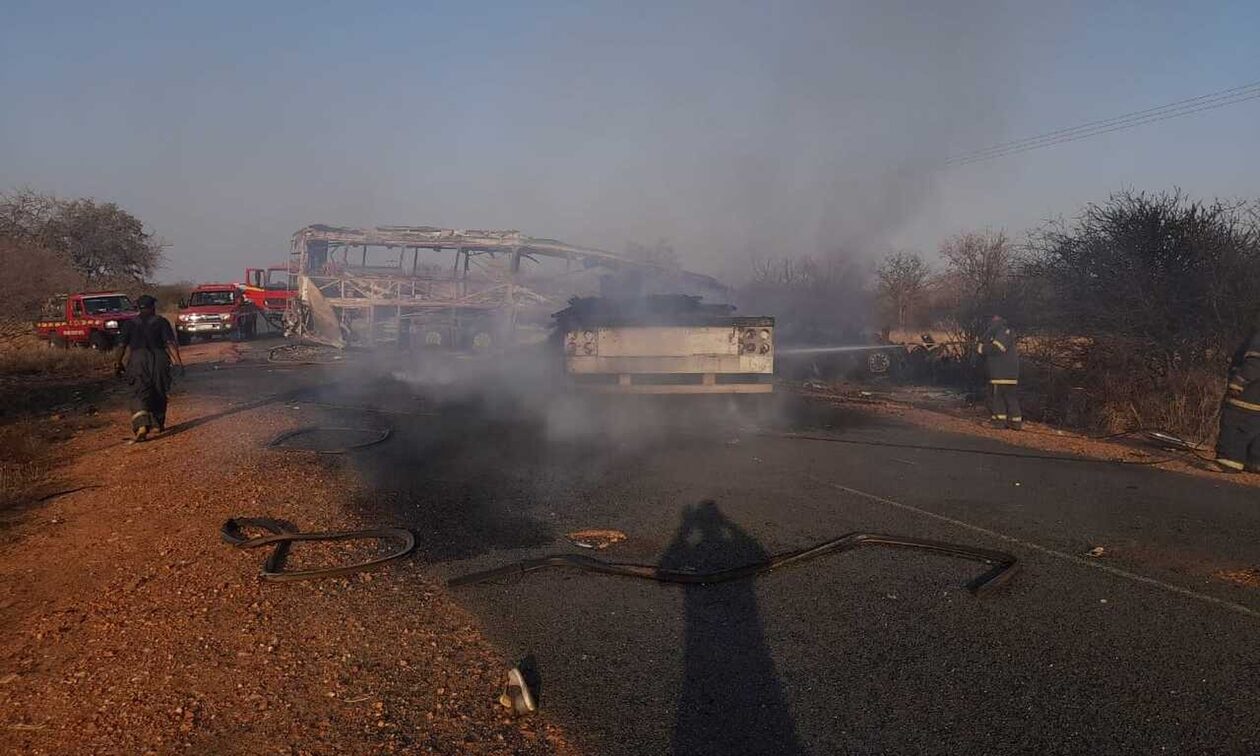 Τραγωδία στη Νότια Αφρική: Τουλάχιστον 20 υπάλληλοι του ομίλου De Beers σκοτώθηκαν σε τροχαίο