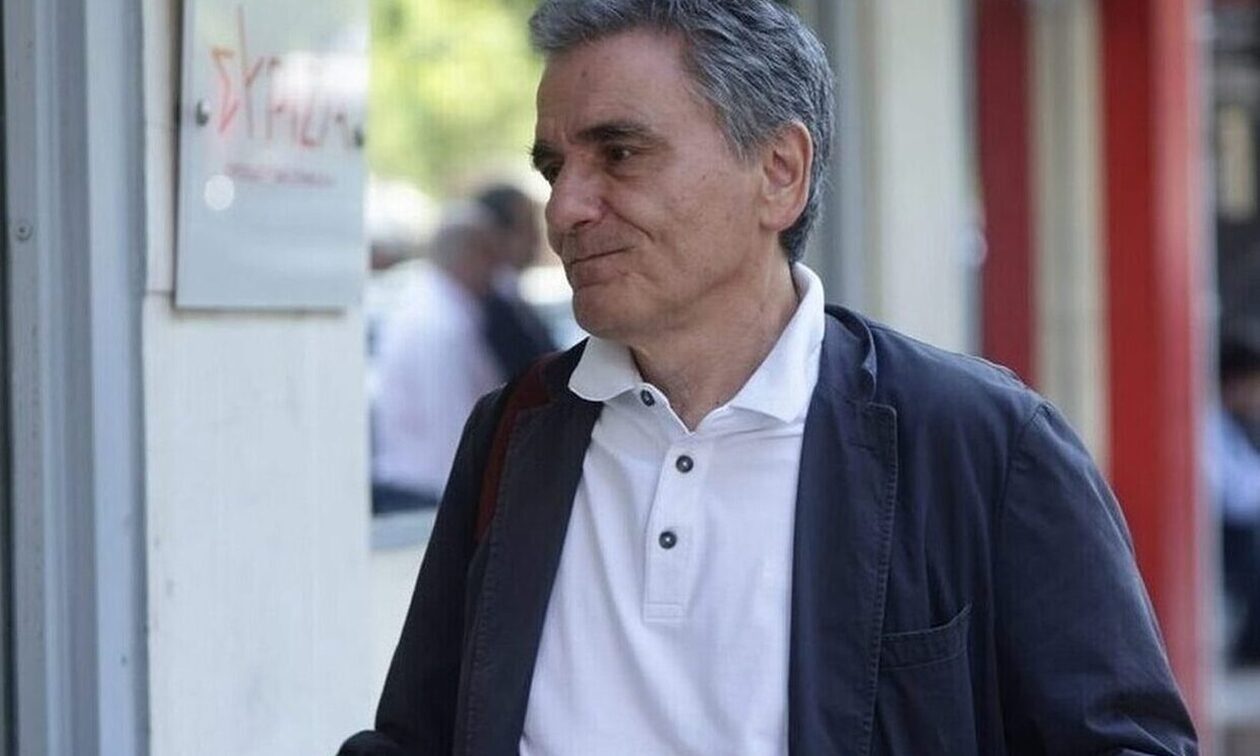 ΣΥΡΙΖΑ: Ποιος βουλευτής «απαρνήθηκε» τον Τσακαλώτο για τα… μάτια του Κασσελάκη;