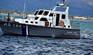 Μηχανική βλάβη στο πλοίο «Ελευθέριος Βενιζέλος» - Επιστρέφει στον Πειραιά με 811 άτομα