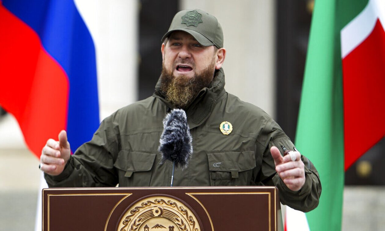 Ρωσία: Ο Τσετσένος ηγέτης Ραμζάν Καντίροφ «είναι ζωντανός και καλά στην υγεία του»