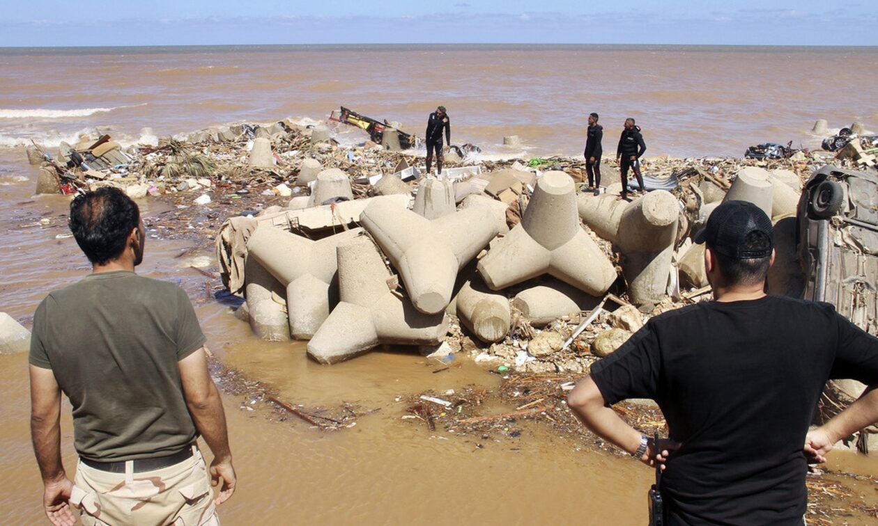 Συναγερμός στη Λιβύη: Νέα απειλή μετά τις πλημμύρες, οι βόμβες και οι νάρκες που δεν έχουν εκραγεί