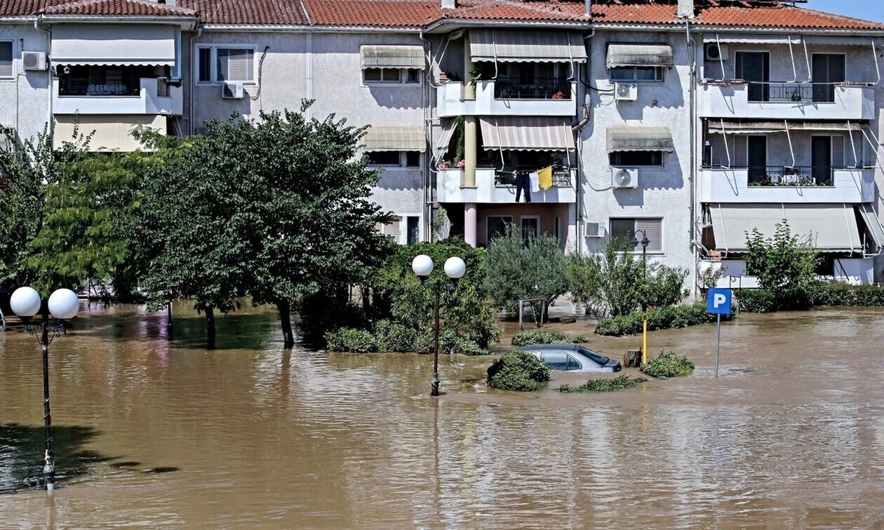 Θεσσαλία: Θύματα της γραφειοκρατίας οι πλημμυροπαθείς - Δέχθηκαν πρόστιμα επειδή δεν πέρασαν ΚΤΕΟ