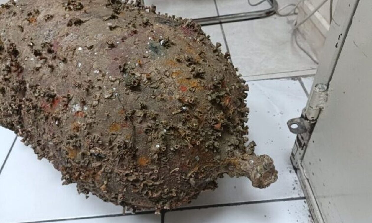 Αμφορέας βρέθηκε σε θαλάσσια περιοχή του Διμηνιού της Κορινθίας