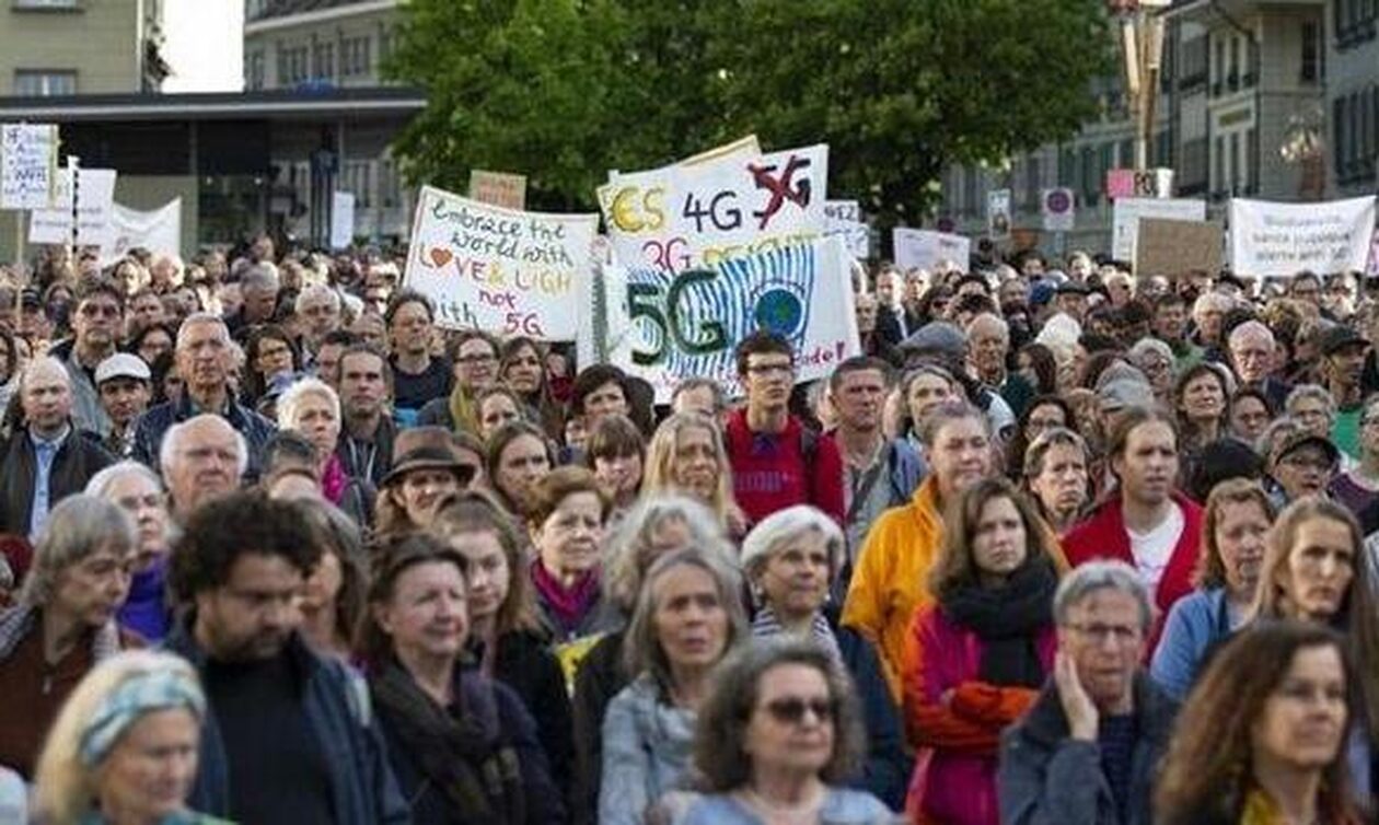 Ελβετία: Δεκάδες χιλιάδες διαδήλωσαν στη Βέρνη υπέρ της προστασίας του κλίματος