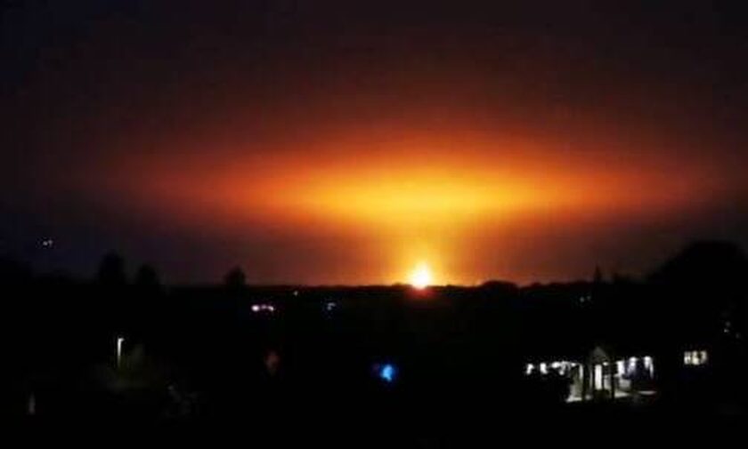 Μεγάλη έκρηξη στην Οξφόρδη - Σοκαριστικό βίντεο από την τεράστια λάμψη