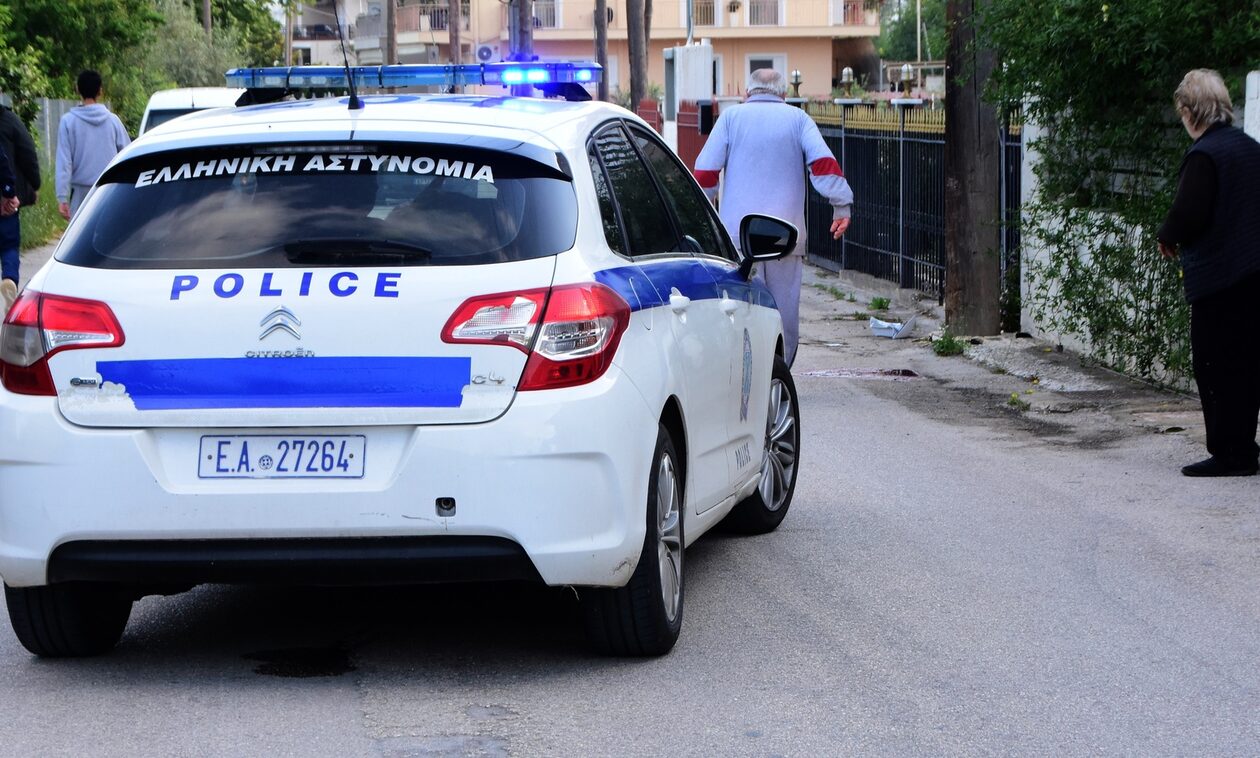 Θεσσαλονίκη: Ταξιτζής καταγγέλλει ότι μαχαιρώθηκε από διανομέα