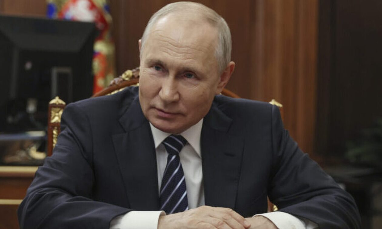 Το Κρεμλίνο δεν γνωρίζει τίποτα για όσα γράφτηκαν ότι ο Πούτιν θα θέσει εκ νέου υποψηφιότητα