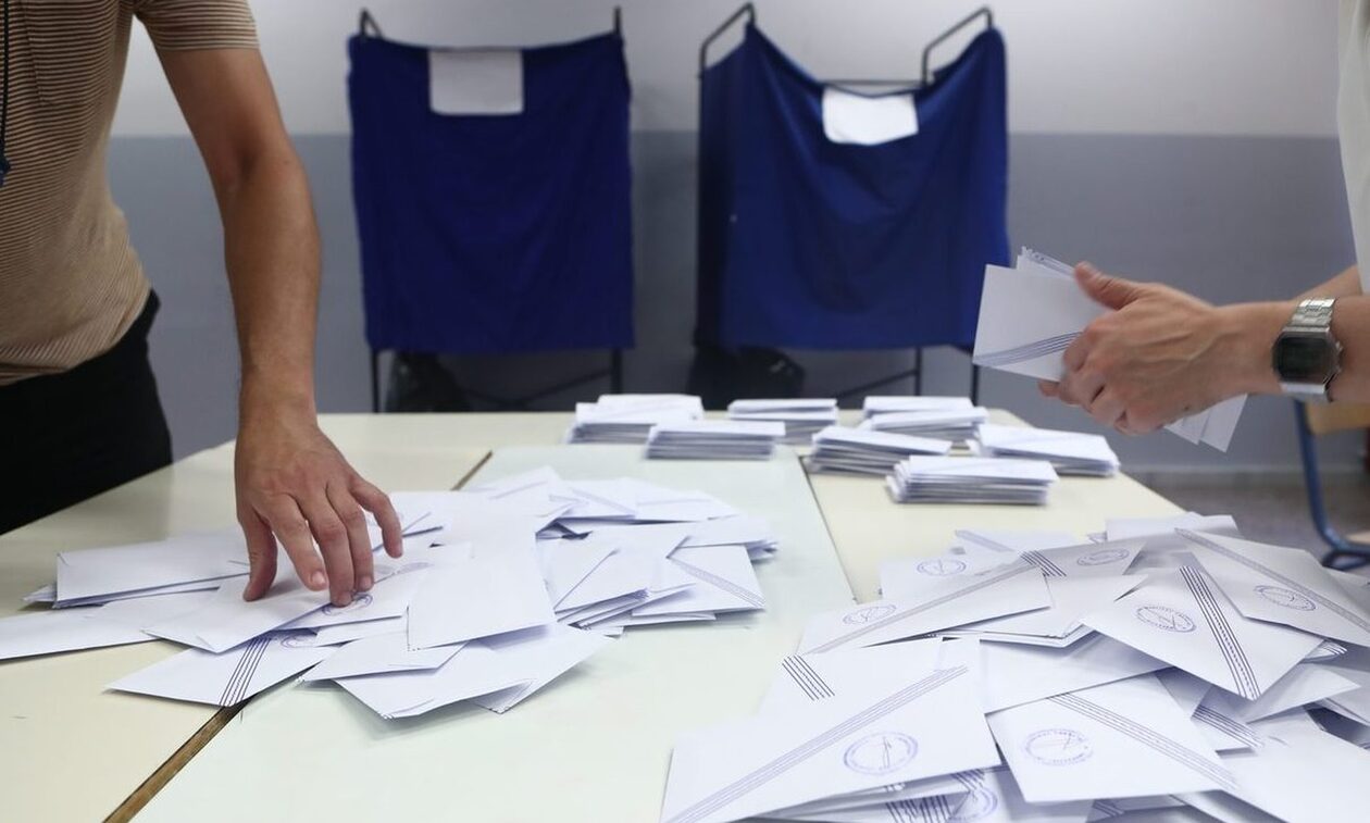 Περιφερειακές εκλογές 2023: Ποιοι είναι οι υποψήφιοι όλων των συνδυασμών