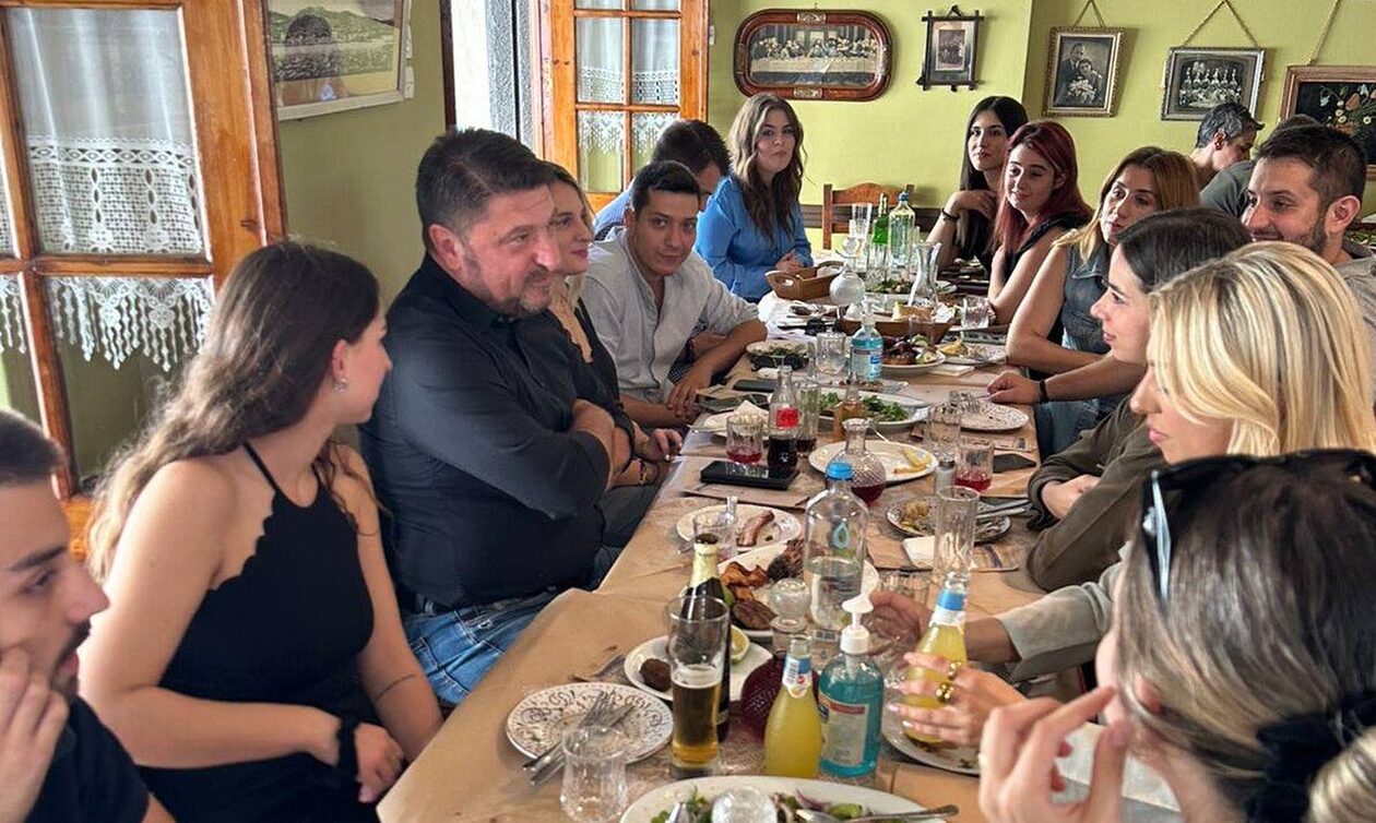 Νίκος Χαρδαλιάς: Τραπέζι πριν την εκλογική μάχη - Πού θα ψηφίσει ο υποψήφιος Περιφερειάρχης