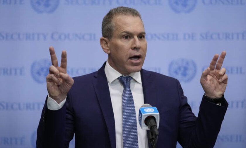 Ισραηλινός πρεσβευτής στον ΟΗΕ: Εγκλήματα πολέμου οι επιθέσεις της Χαμάς