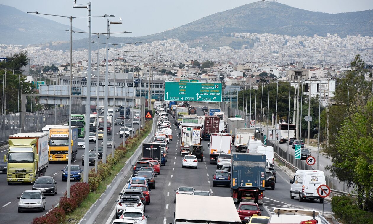 Κίνηση τώρα: Μποτιλιάρισμα ξανά στον Κηφισό, καθυστερήσεις στη Λεωφόρο Αθηνών