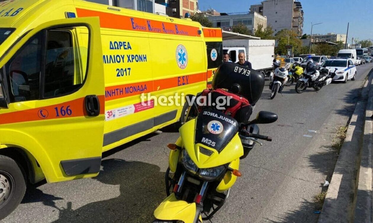 Θεσσαλονίκη: Μοτοσικλέτα παρέσυρε και τραυμάτισε γυναίκα– Νοσηλεύεται διασωληνωμένη στο Παπανικολάου