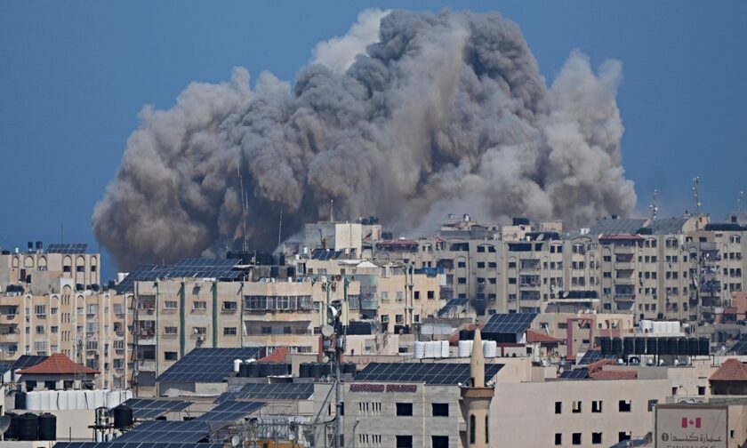 Πόλεμος στο Ισραήλ: «Αν είναι να πεθάνουμε, θα πεθάνουμε στα σπίτια μας», λέει κάτοικος της Γάζας