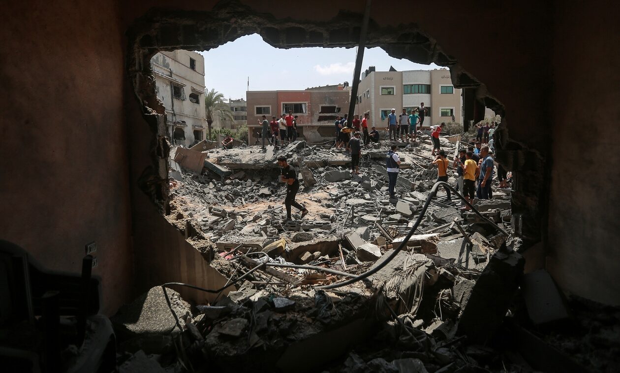 Ο ισραηλινός στρατός ανακοίνωσε ότι βρήκε πτώματα ισραηλινών ομήρων στην περίμετρο της Γάζας