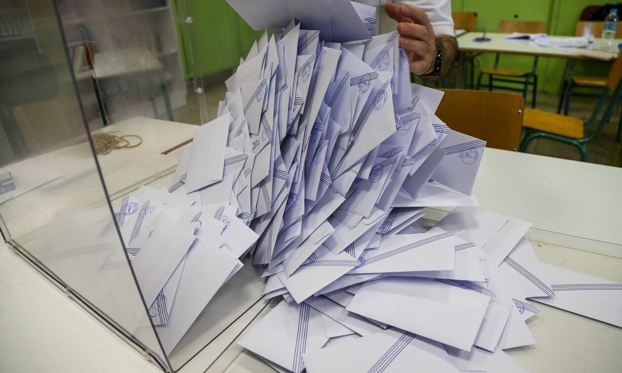 Δημοτικές και περιφερειακές εκλογές 2023: Στο 23,1% η συμμετοχή στις κάλπες