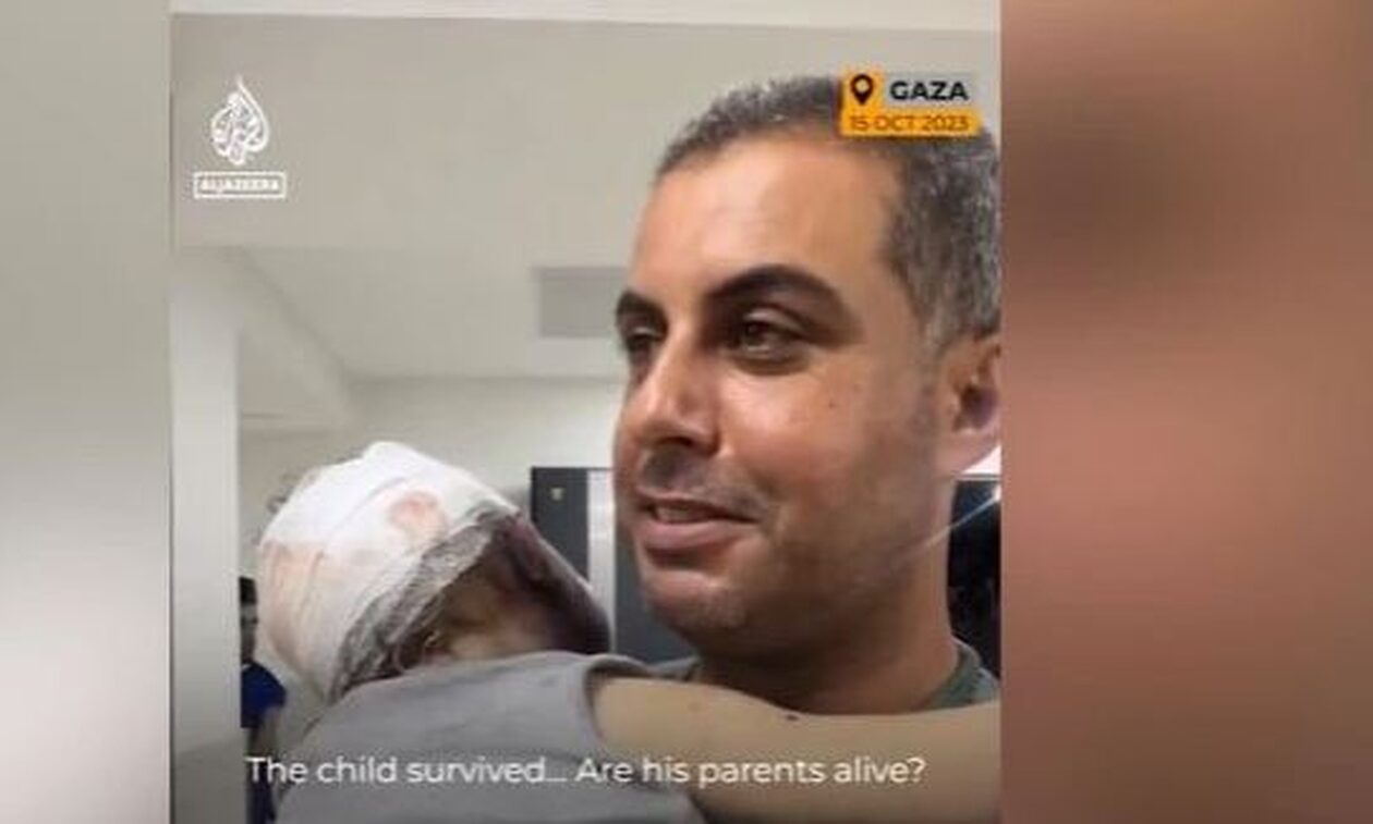 Πόλεμος στο Ισραήλ: Παλαιστίνιος φροντίζει ορφανό μωρό στη Λωρίδα της Γάζας