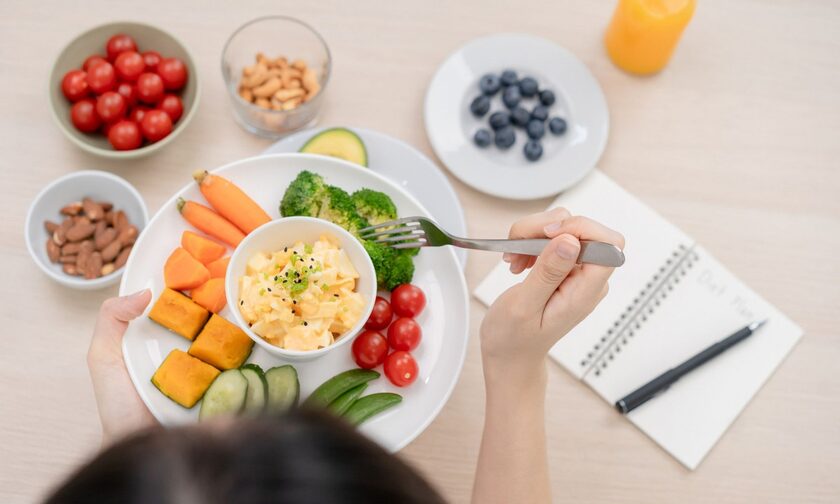 5 μύθοι για την υγιεινή διατροφή και την απώλεια βάρους