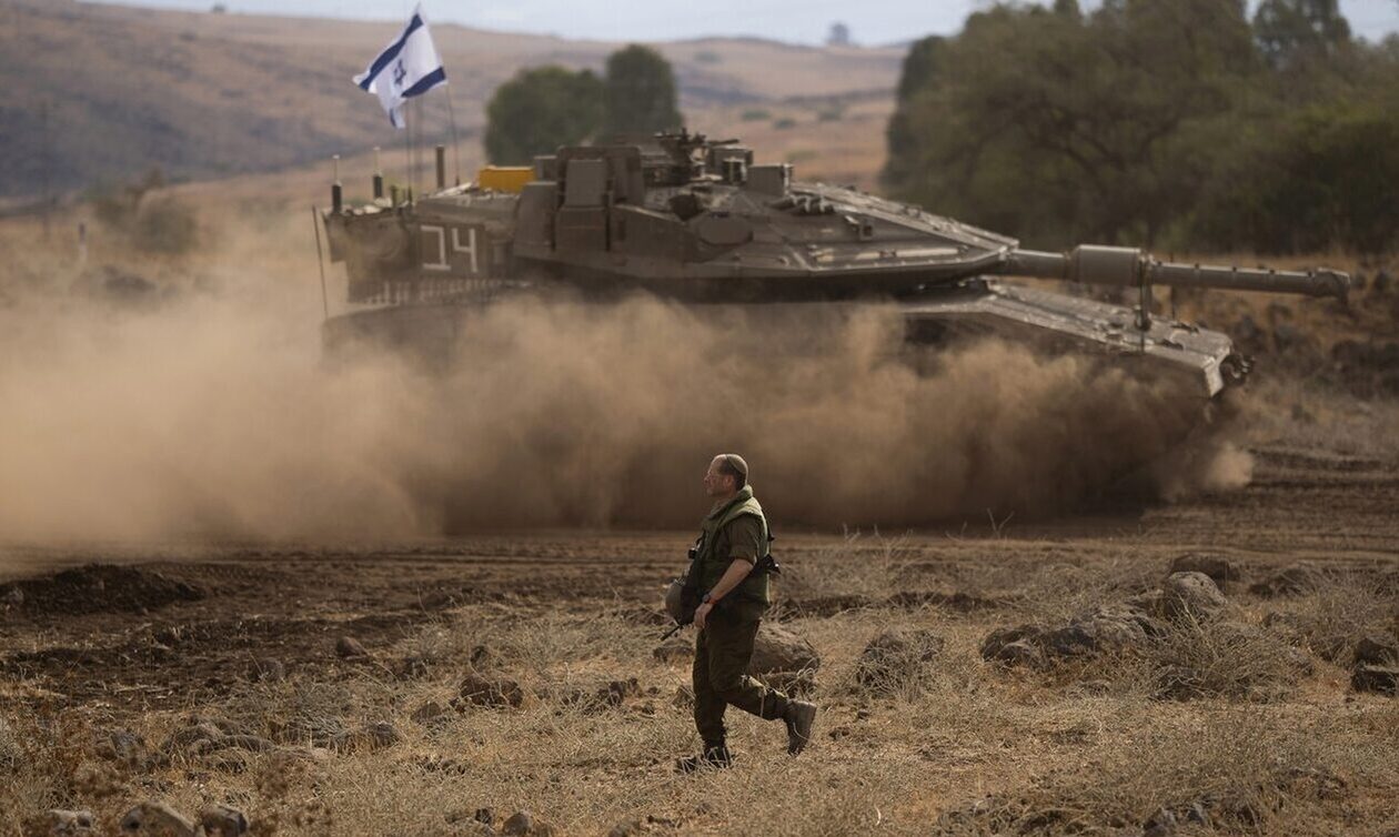 Το Ισραήλ εξαπολύει επίθεση εναντίον στόχων στο Λίβανο ως αντίποινα για την επίθεση στα σύνορά του