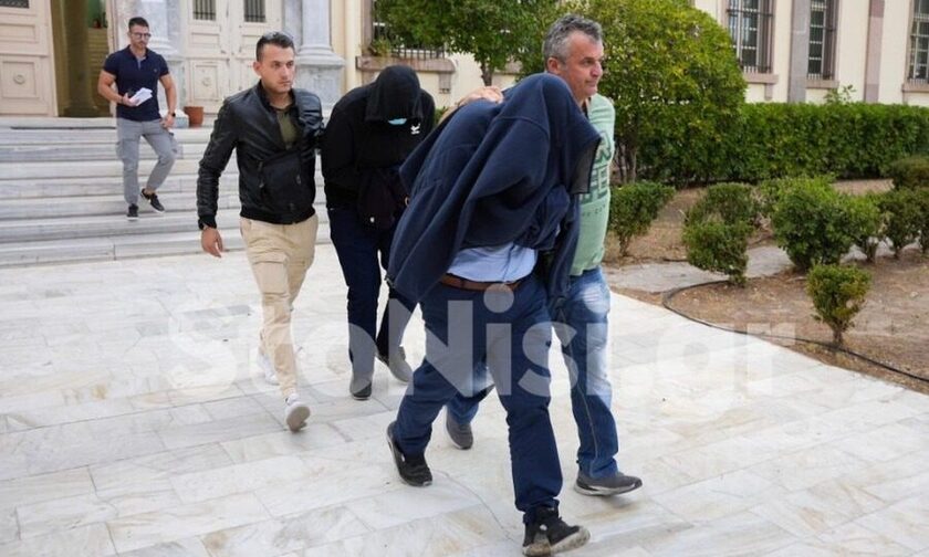 Μυτιλήνη: Προφυλακιστέοι ο τραυματιοφορέας και ο ιδιοκτήτης του γραφείου τελετών