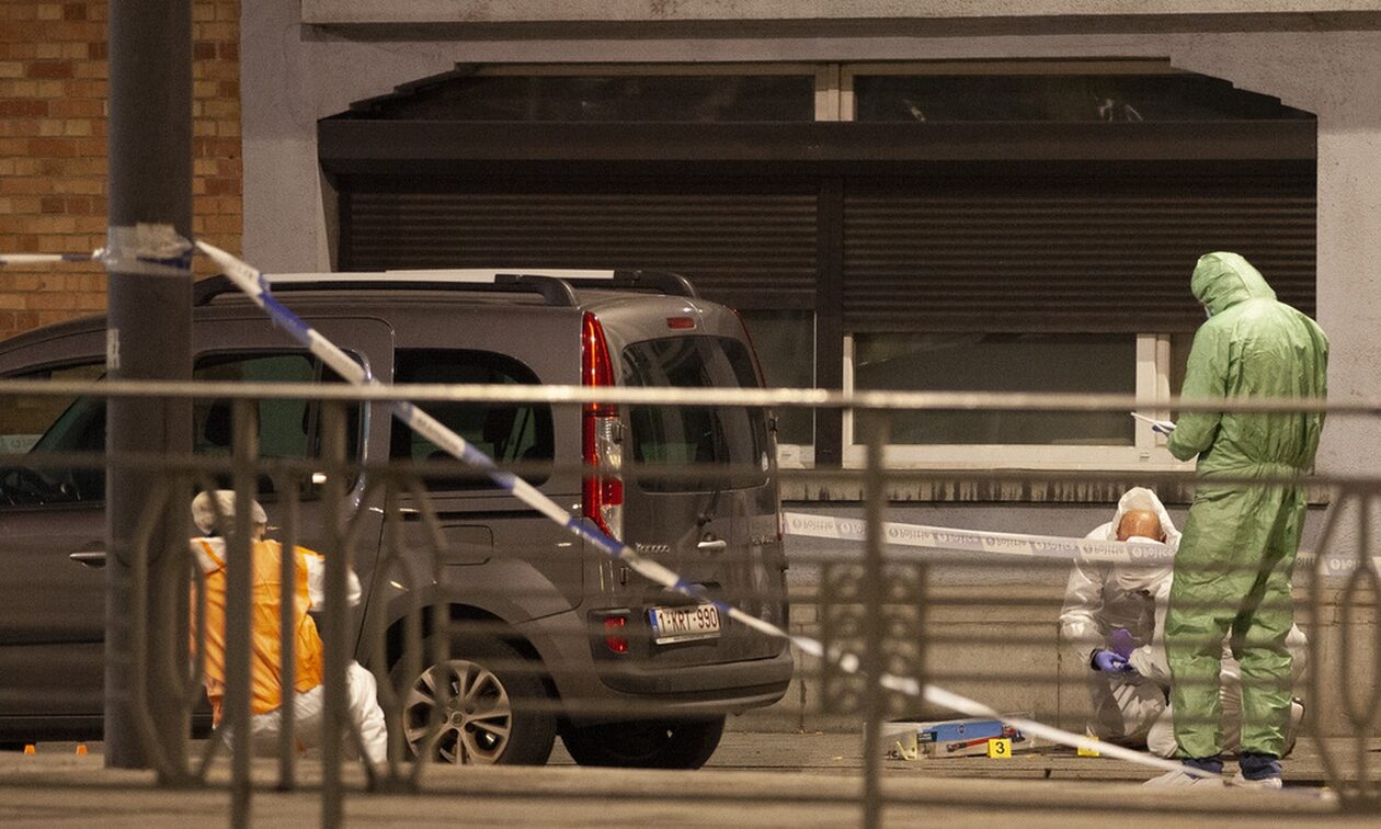 Σε συναγερμό οι Bρυξέλλες: H τρομοκρατική επίθεση που ξύπνησε οδυνηρές μνήμες - Ασύλληπτος ο δράστης