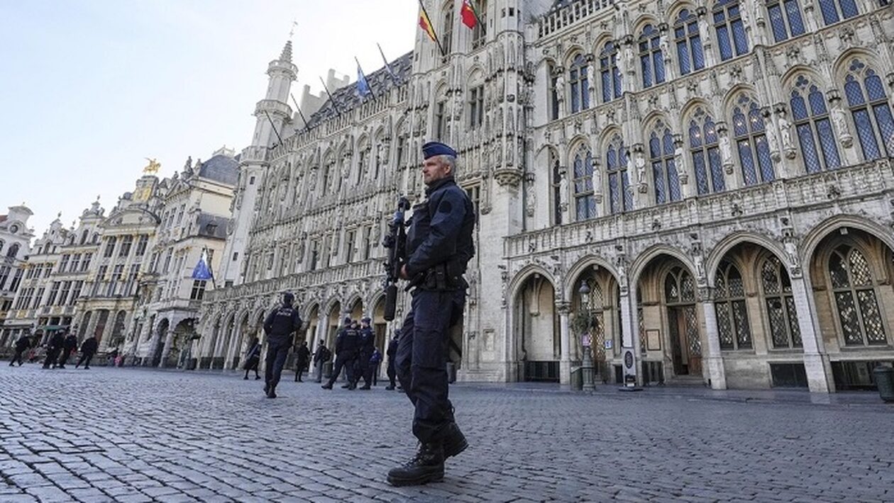 Ύψιστο επίπεδο επιφυλακής στην Ευρώπη μετά την τρομοκρατική επίθεση στις Βρυξέλλες