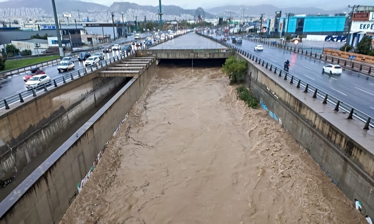 Αττική: Συναγερμός για πλημμυρικά φαινόμενα στον Κηφισό – Ποιοι Δήμοι κινδυνεύουν