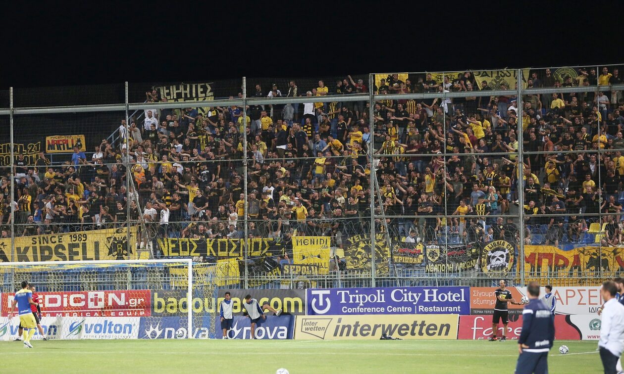 Super League: Ο Βρούτσης έβαλε «stop» στην οργανωμένη μετακίνηση οπαδών στο Αστέρας Τρίπολης – ΑΕΚ
