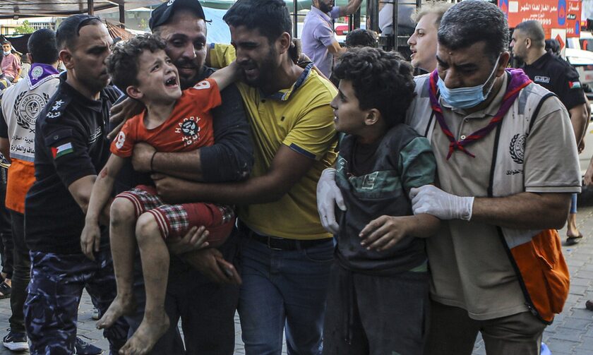 Γάζα: «10 με 50 οι νεκροί και όχι 500» από τον βομβαρδισμό του νοσοκομείου, λέει αξιωματούχος της ΕΕ