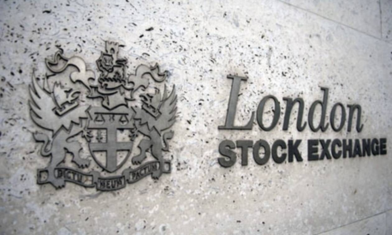 Αναταραχή στο χρηματιστήριο του Λονδίνου – Εκτός διαπραγμάτευσης πολλές μετοχές