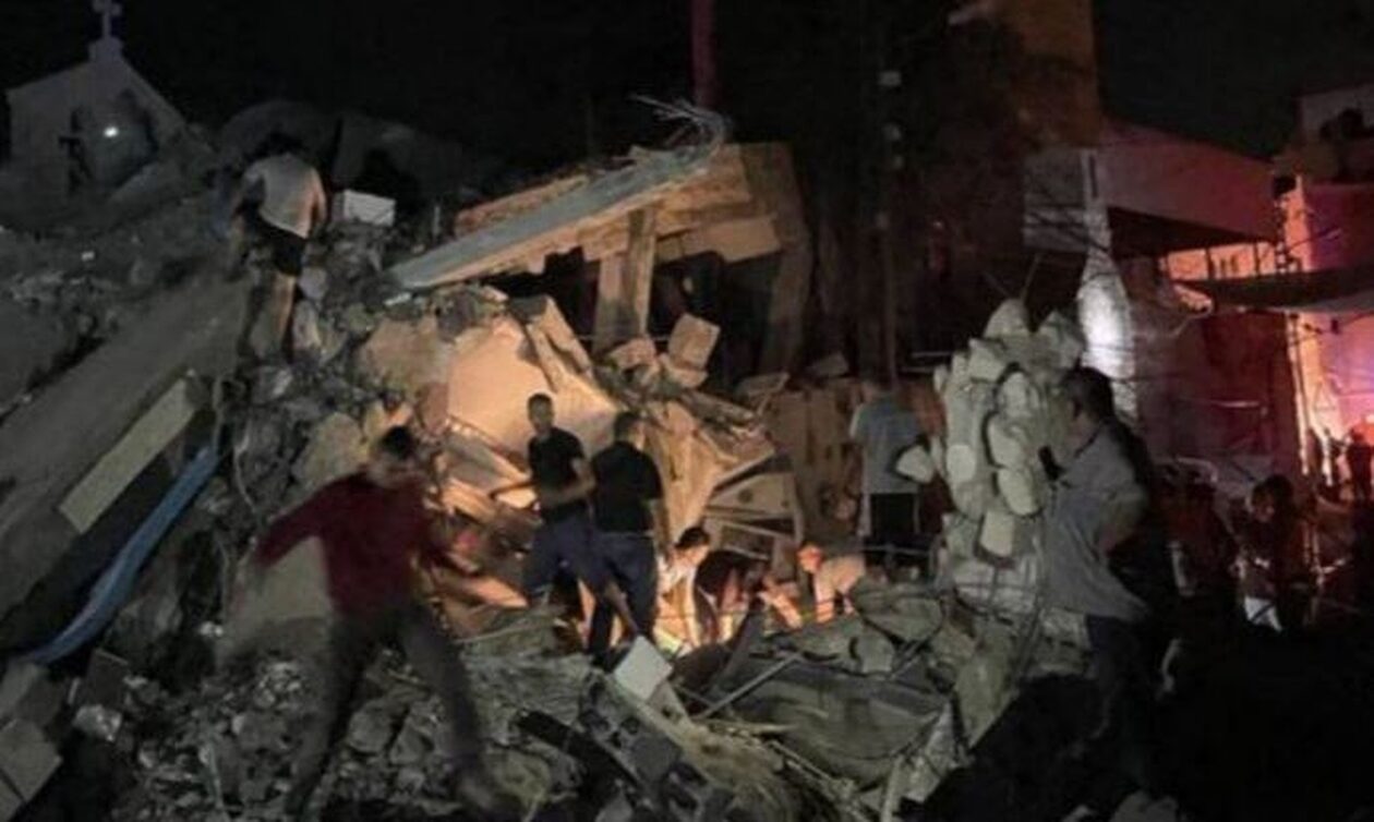 ΥΠΕΞ: «Βαθιά οδύνη για την απώλεια ζωών σε κτήριο παρακείμενο της Μονής Αγίου Πορφυρίου στη Γάζα»
