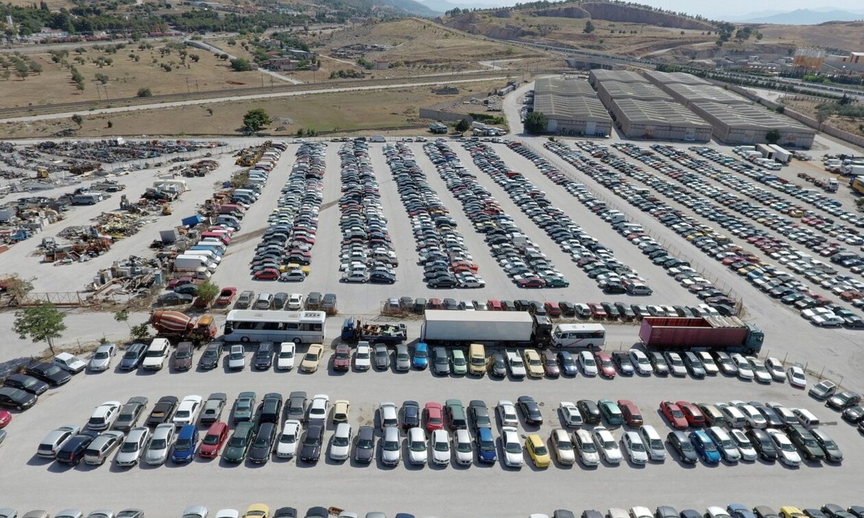 Αυτοκίνητα από 300 ευρώ: Ανοίγει σήμερα η αποθήκη - Δείτε τα 89 οχήματα και κάντε την επιλογή σας