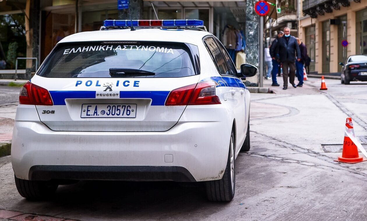 Θεσσαλονίκη: Διέρρηξε 12 οχήματα μέσα σε δυο μήνες – Τον πρόδωσε η «υπογραφή» του