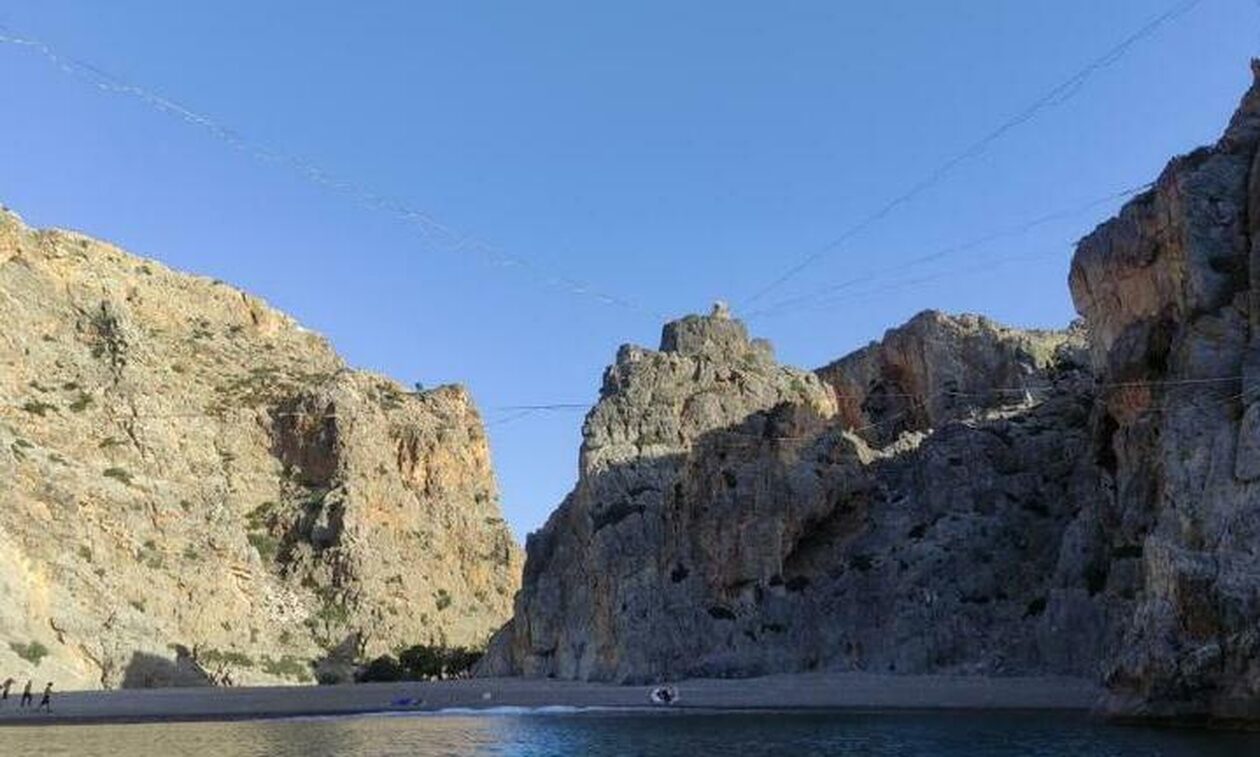Τραγωδία στην Κρήτη: 38χρονος σκοτώθηκε ενώ έκανε σχοινοβασία  - Έπεσε από ύψος 40 μέτρων