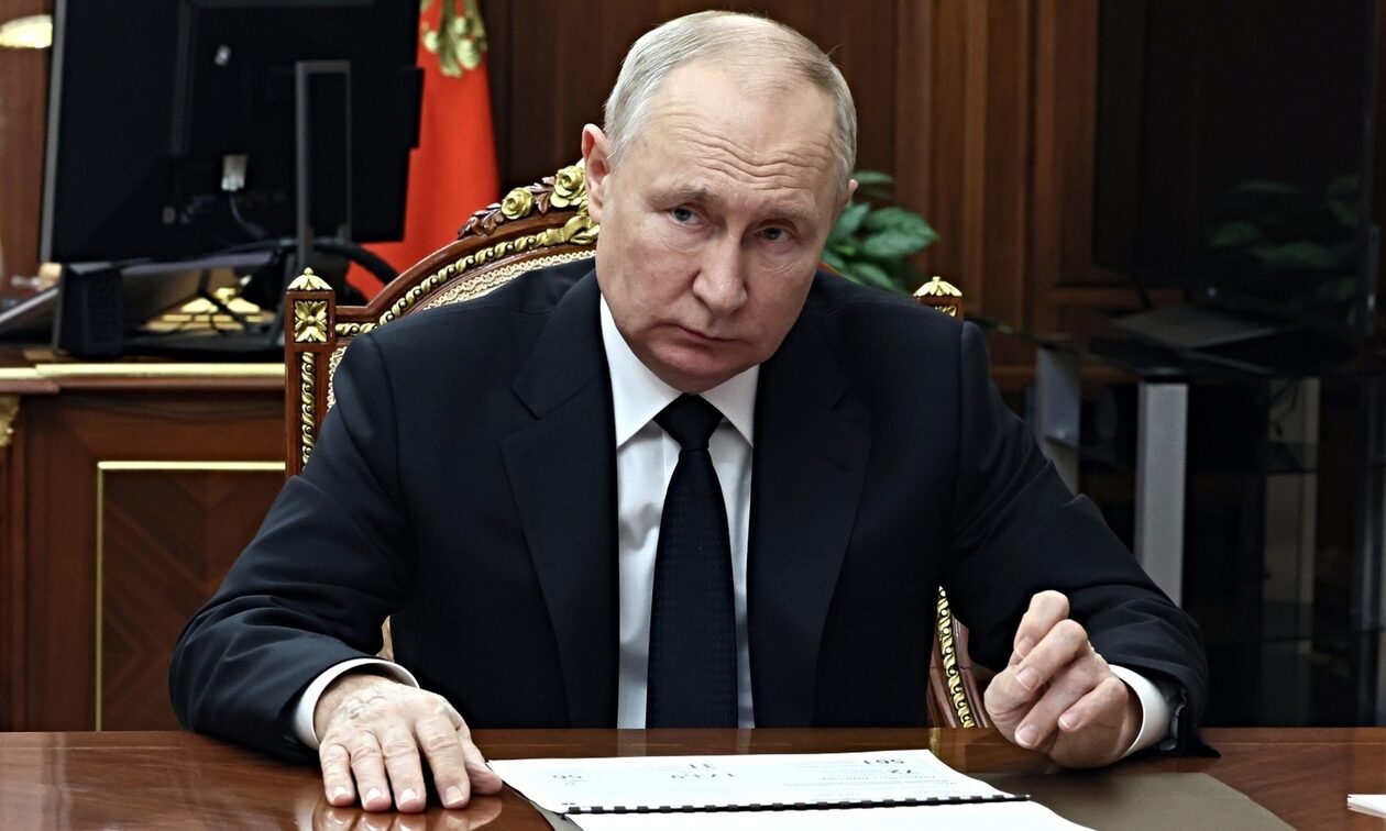 Κρεμλίνο για τις φήμες περί ασθένειας του Πούτιν: «Δεν χρησιμοποιεί σωσίες, είναι υγιής»