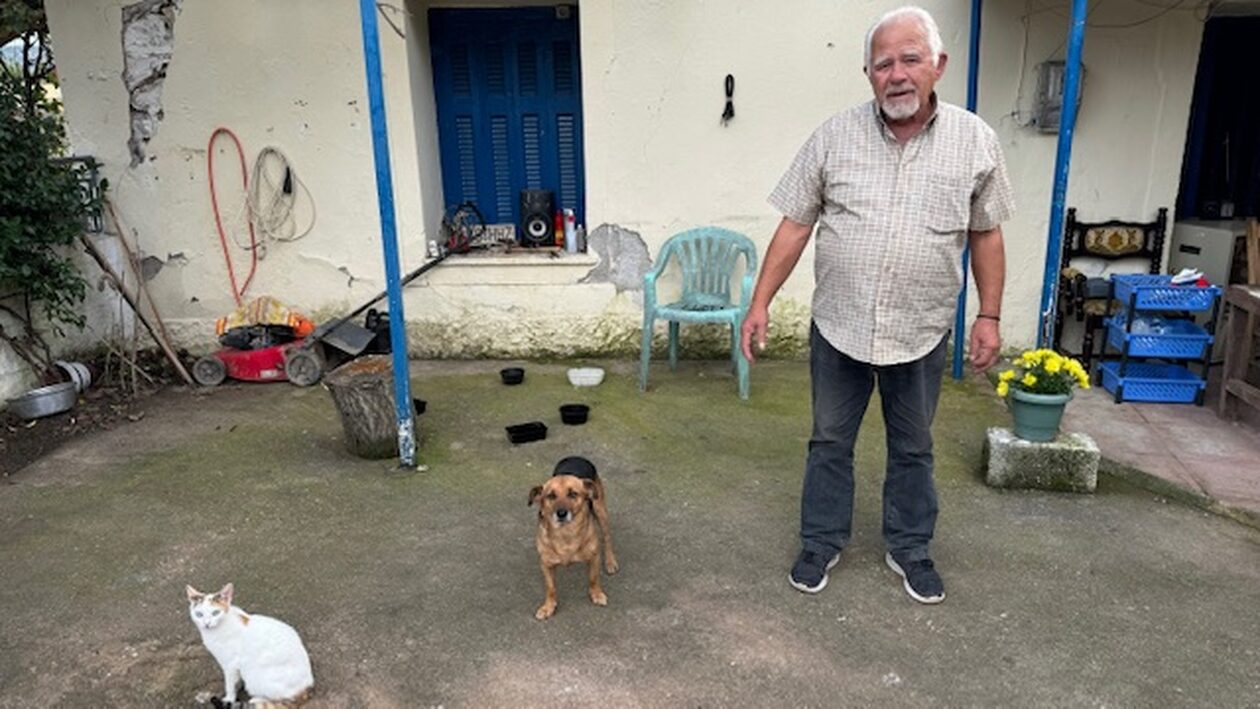Οι ξεχασμένοι πλημμυροπαθείς - Ηλικιωμένος έχασε το σπίτι του σε σεισμό, και τώρα το λυόμενό του!