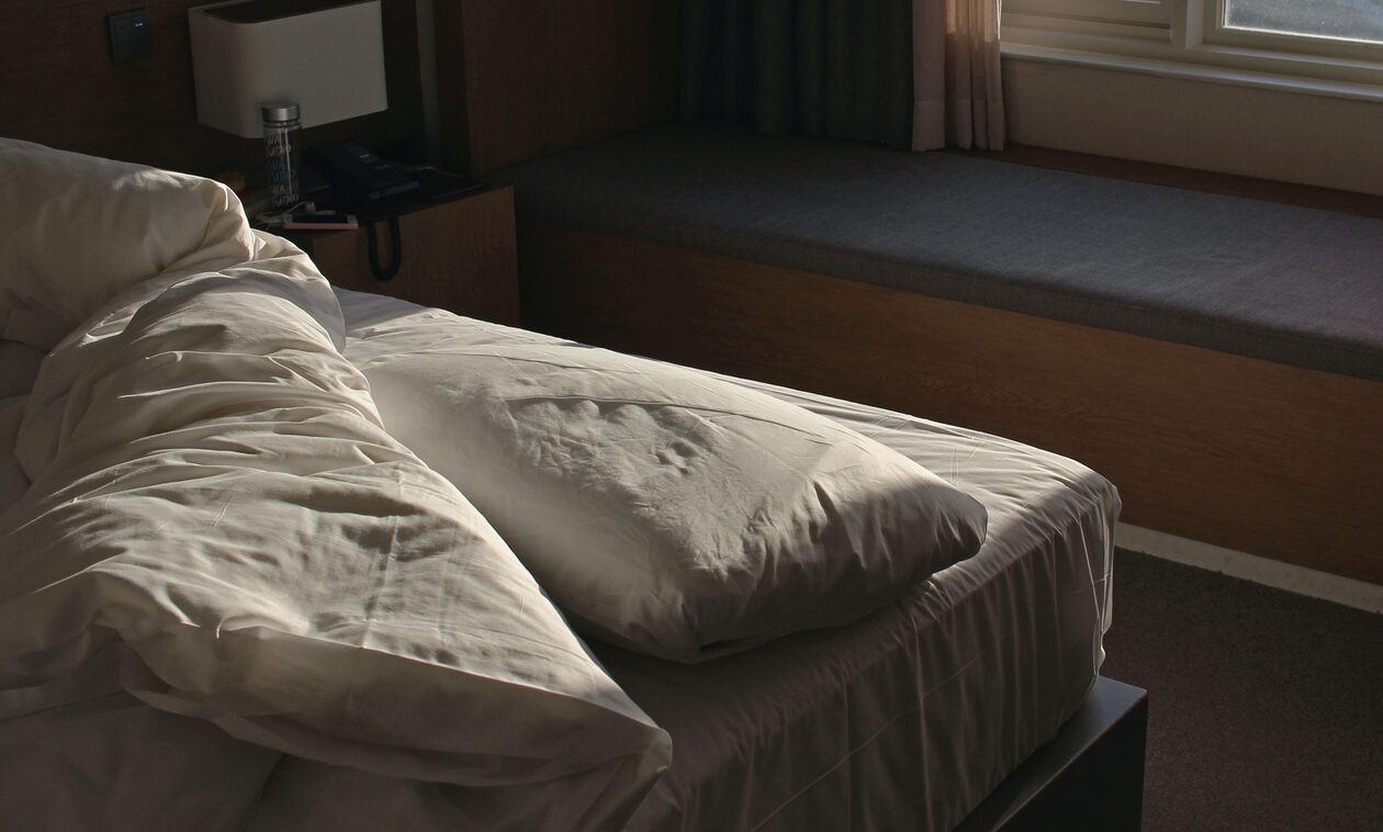 Τραγωδία στο Ηράκλειο: 47χρονη βρέθηκε νεκρή σε δωμάτιο ξενοδοχείου