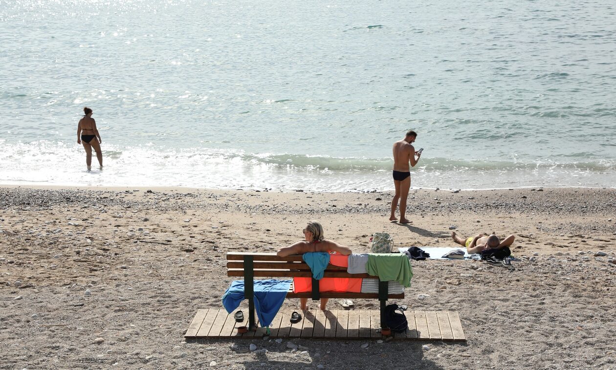 Καιρός: Με 25άρια και καιρό για παραλία κάνει ποδαρικό ο Νοέμβριος - Πότε θα πέσει η θερμοκρασία