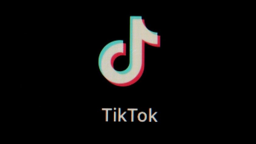 Το Instagram «γερνάει», οι Έλληνες το γυρίζουν στο TikTok