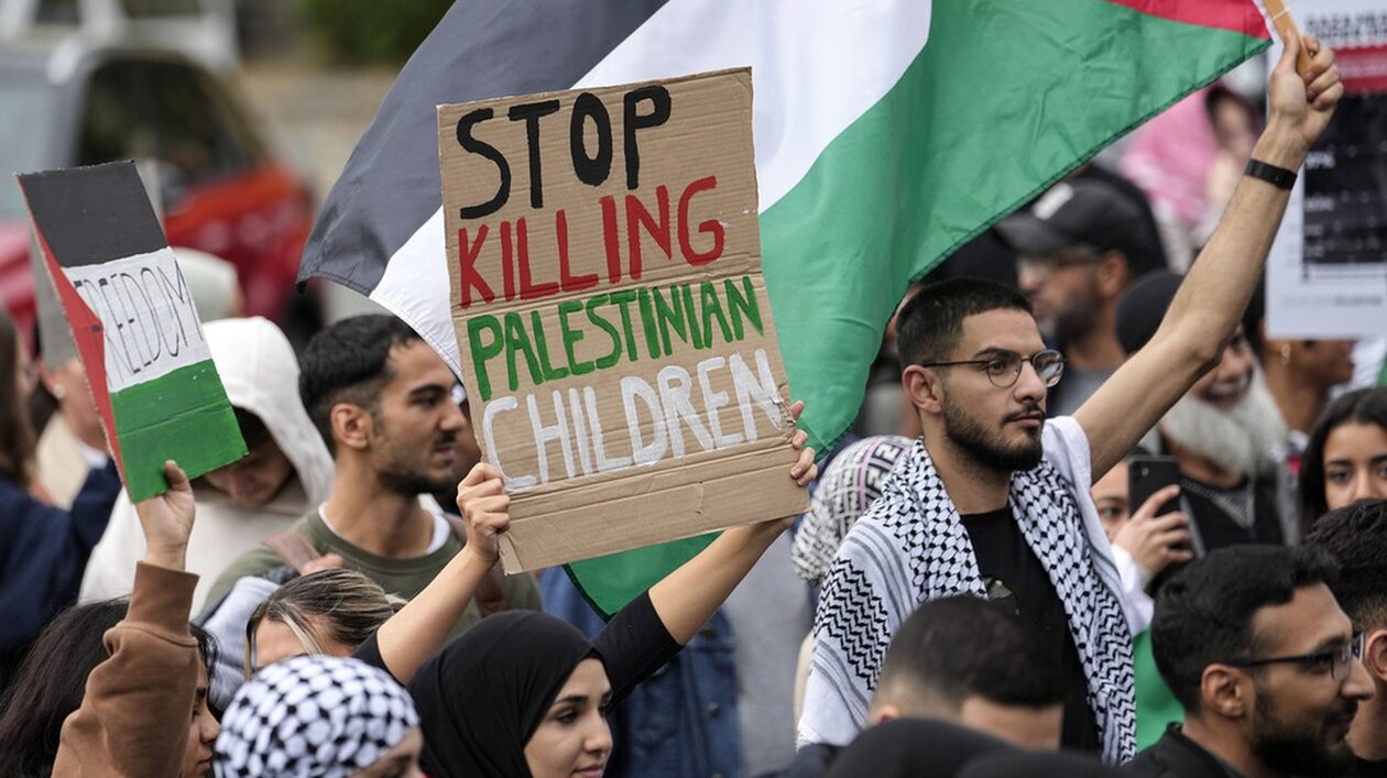 Γερμανία: Εννέα προσαγωγές σε διαδήλωση υπέρ των Παλαιστινίων στη Φρανκφούρτη
