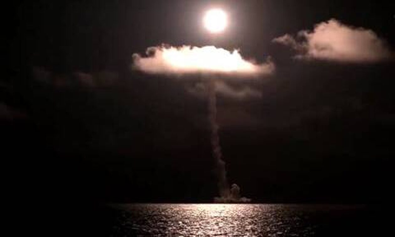 Η Ρωσία εκτόξευσε επιτυχώς διηπειρωτικό βαλλιστικό πύραυλο από πυρηνικό υποβρύχιο