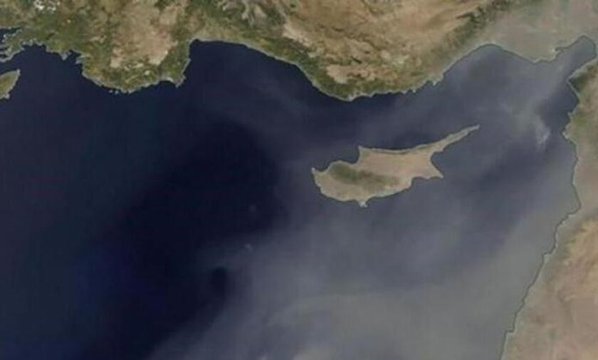«Πνίγεται» στην σκόνη η Κύπρος