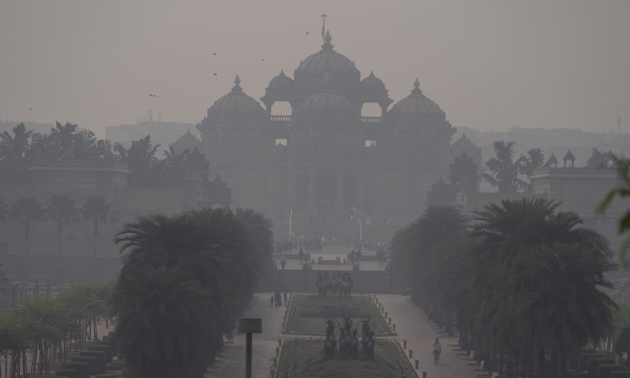 Συναγερμός για επιδείνωση της ποιότητας του αέρα στην Ινδία - Κλείνουν όλα τα σχολεία στο Νέο Δελχί