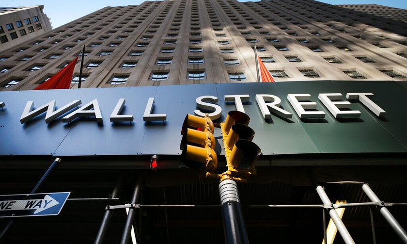 Wall Street: Πτώση για τον Dow Jones – «Κρατήθηκαν» S&P 500 και Nasdaq