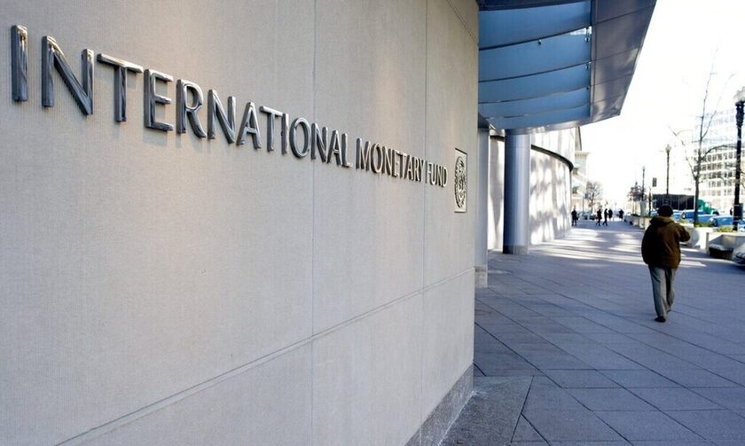 Κρούει τον κώδωνα του κινδύνου το ΔΝΤ για τον πληθωρισμό