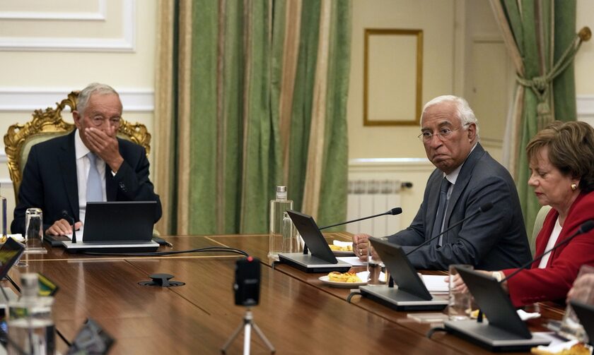 Ο Πορτογάλος πρόεδρος με τον απερχόμενο πρωθυπουργό Αντόνιο Κόστα